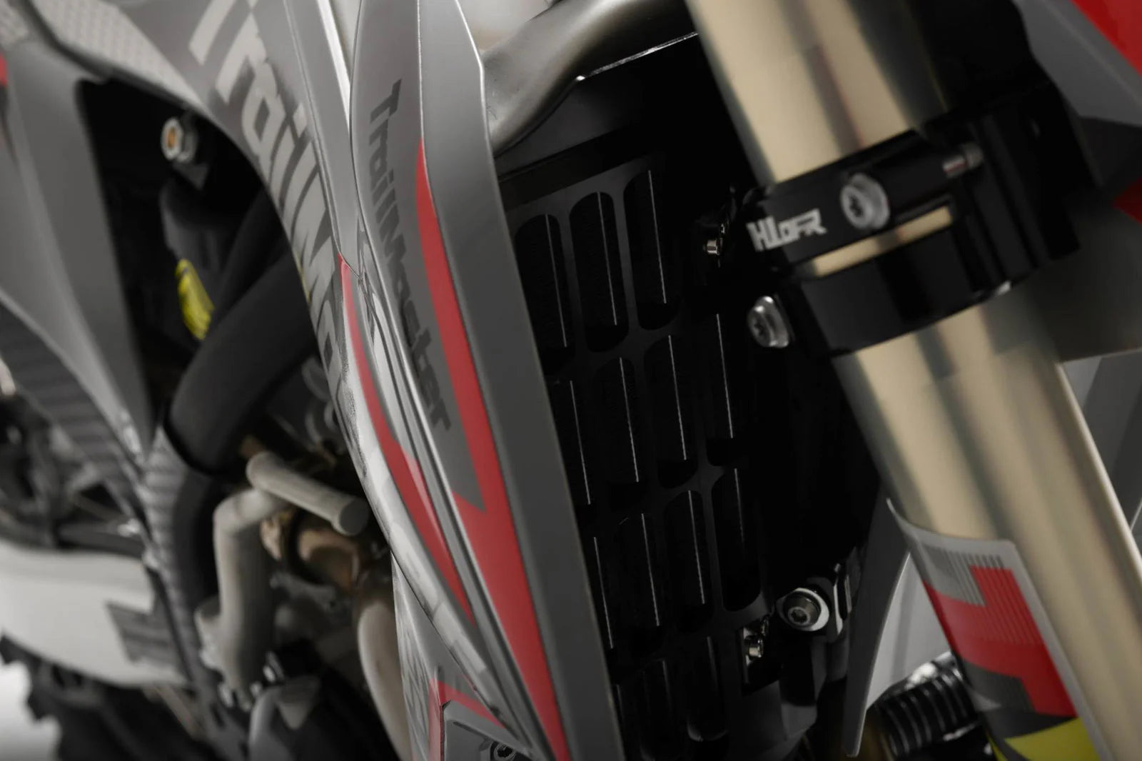 TrailMaster LX300-Pro Dirt Bike, NC300 EFI Racing Engine, Liquid-Cooled, 6-Speed Manual, Dual Disc Brakes, Electric Start with Kick backup, Billet Wheels (21/18)