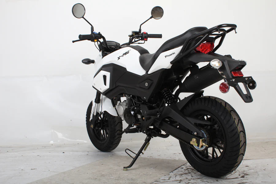 X-PRO 125cc Vader Motorcycle with Manual Transmission, Electric Start! Dual Headlights! Big 12in Wheels!