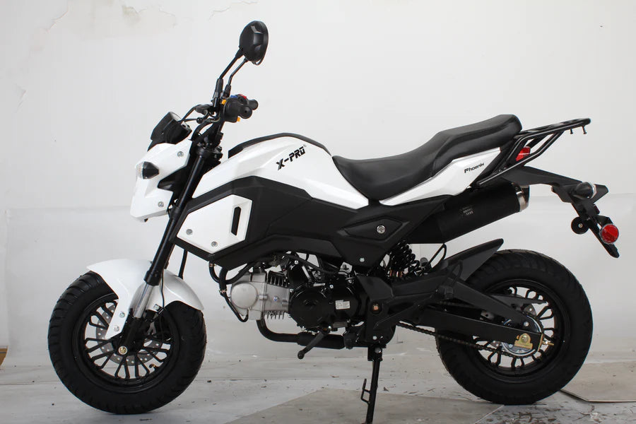 X-PRO 125cc Vader Motorcycle with Manual Transmission, Electric Start! Dual Headlights! Big 12in Wheels!