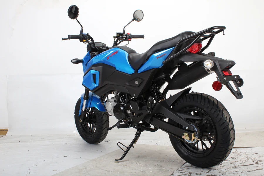 X-PRO 125cc Vader Motorcycle with Manual Transmission, Electric Start! Dual Headlights! Big 12in Wheels!