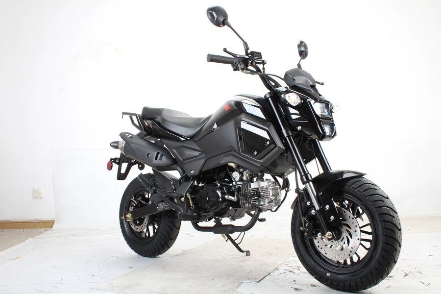 X-PRO 125cc Vader Motorcycle with Manual Transmission, Electric Start! Dual Headlights! Big 12in Wheels!