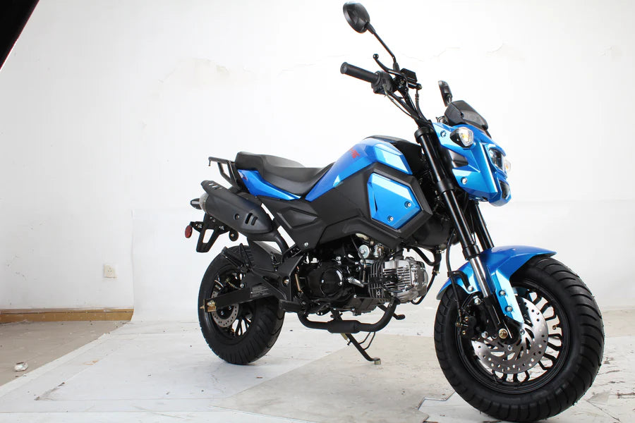 X-PRO 125cc Vader Motorcycle with Manual Transmission, Electric Start! Dual Headlights! Big 12in Wheels!
