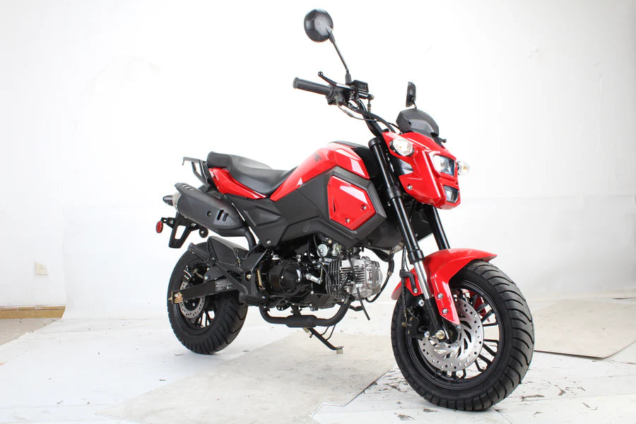 X-PRO 125cc Vader Motorcycle with Manual Transmission, Electric Start! Dual Headlights! Big 12in Wheels!
