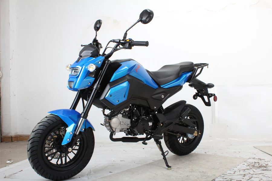 X-PRO 125cc Vader Motorcycle with Manual Transmission, Electric Start! Dual Headlights! Big 12in Wheels!