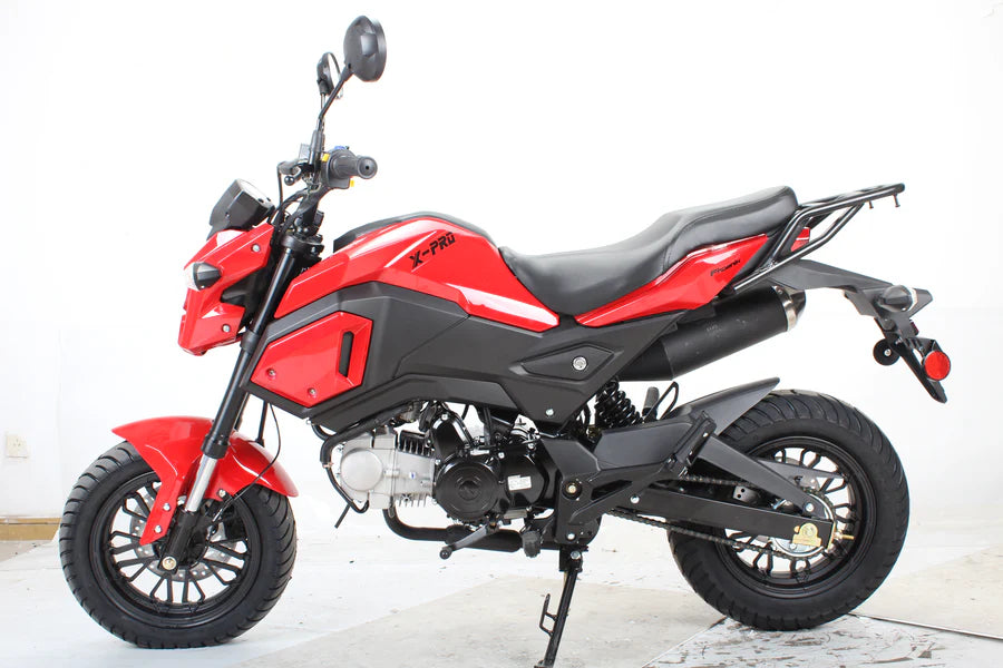 X-PRO 125cc Vader Motorcycle with Manual Transmission, Electric Start! Dual Headlights! Big 12in Wheels!