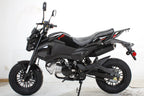X-PRO 125cc Vader Motorcycle with Manual Transmission, Electric Start! Dual Headlights! Big 12in Wheels!